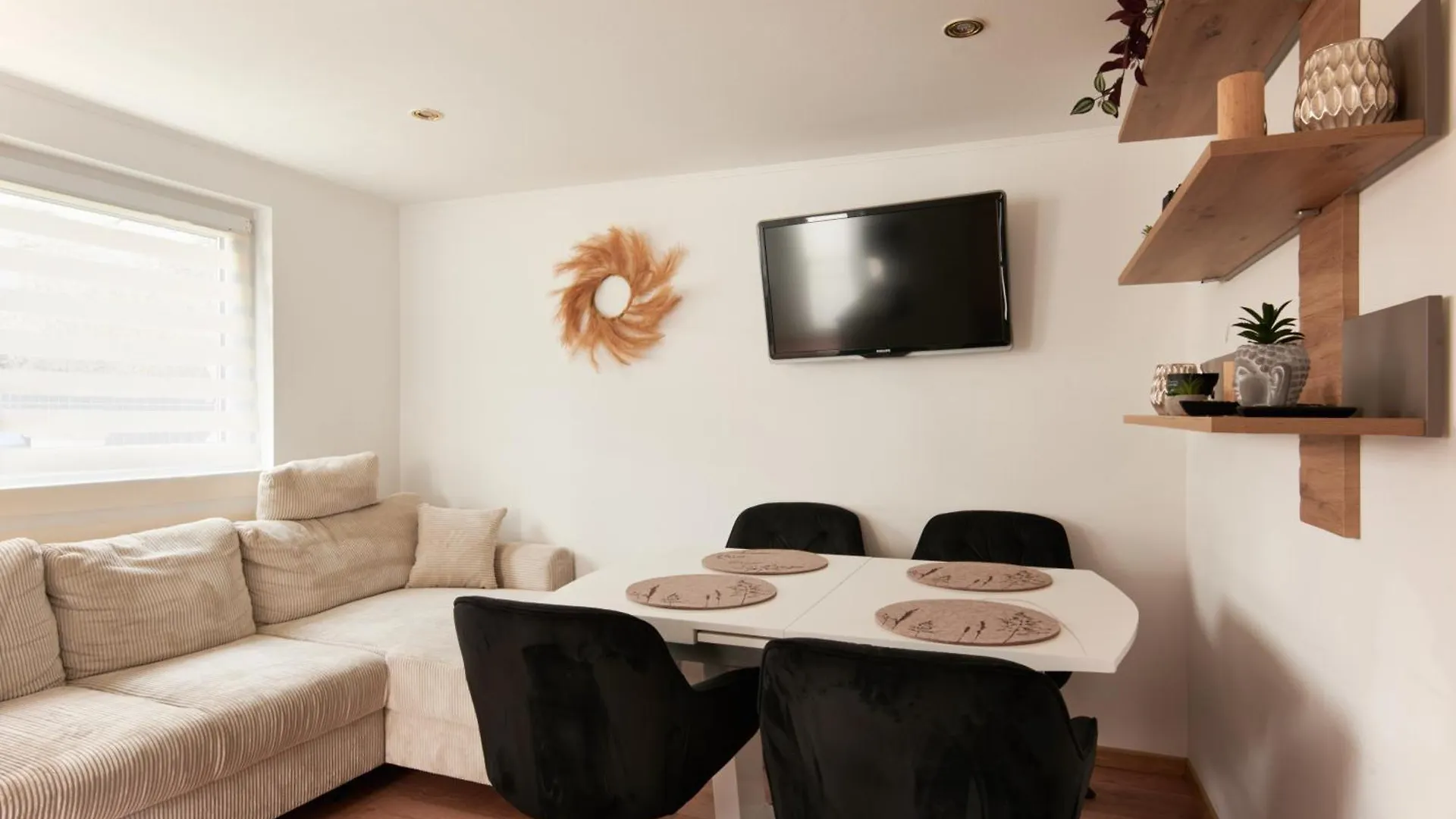 Luxurious Villa In Prime Location Of Vienna W Swimming Pool Austria