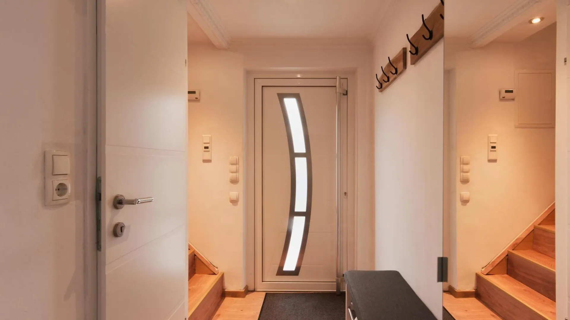 Luxurious Villa In Prime Location Of Vienna W Swimming Pool