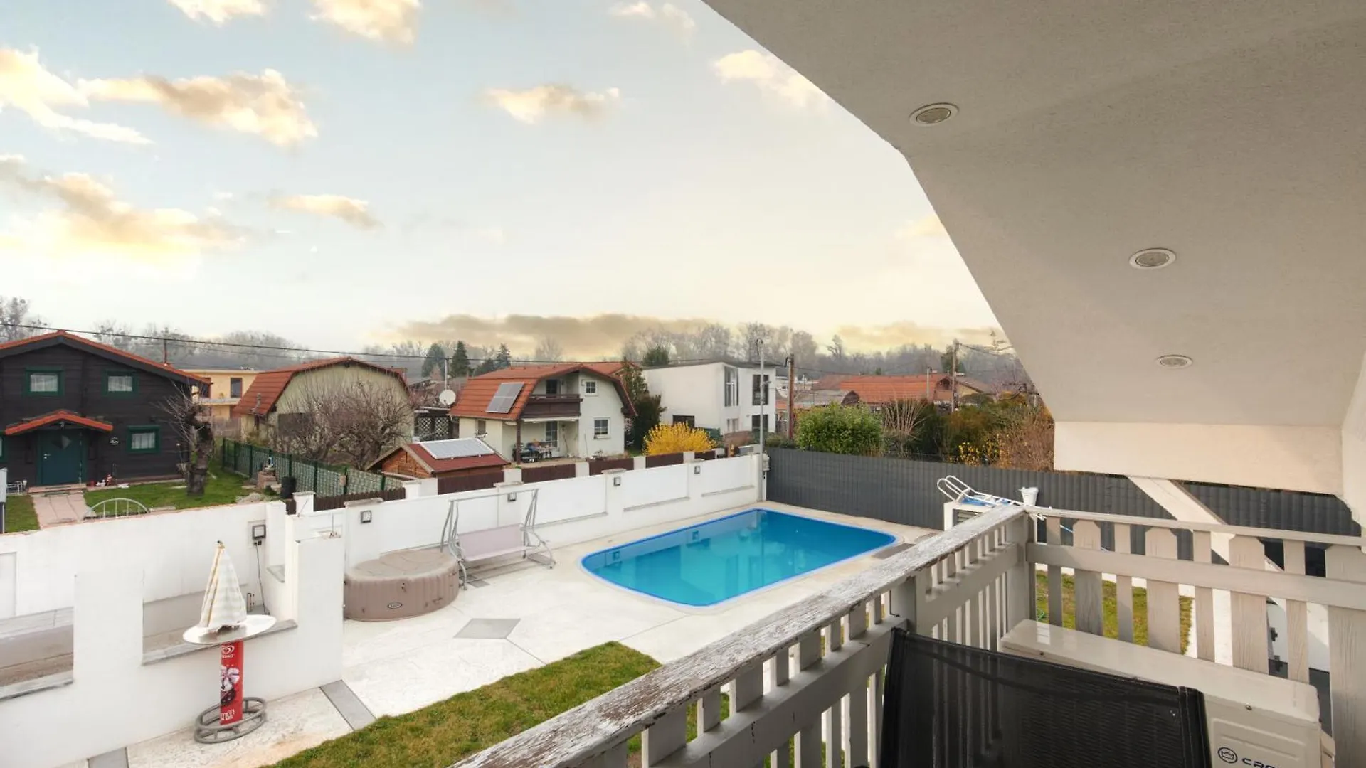 Luxurious Villa In Prime Location Of Vienna W Swimming Pool